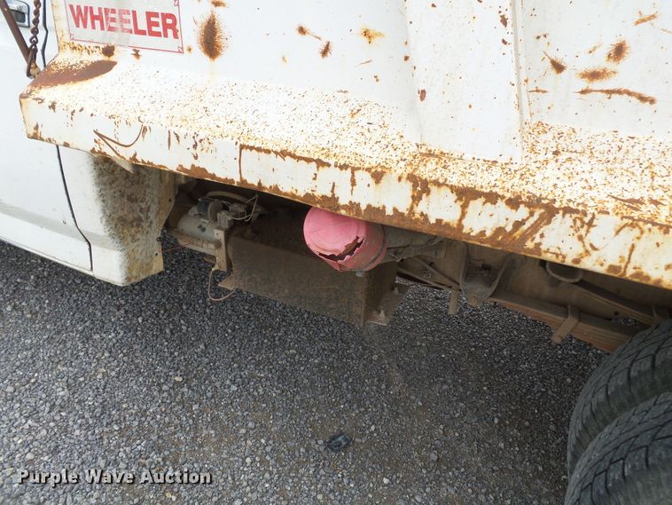image for item DE7937 1994 Ford F350 dump bed pickup truck