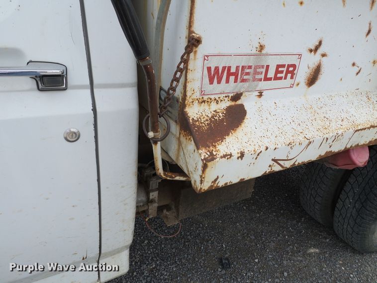 image for item DE7937 1994 Ford F350 dump bed pickup truck