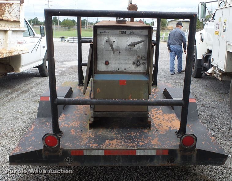 image for item DE7938 Miller Big 20 welder