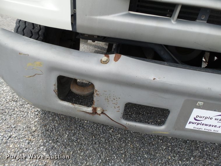 image for item DE7939 1995 Ford F700 digger derrick truck