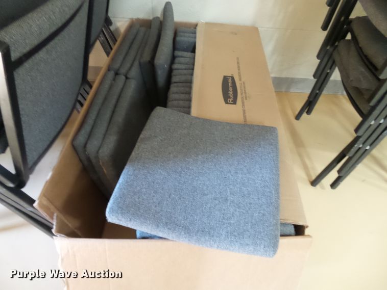 image for item DE7941 Approximatley 70 Virco X-8806 chairs