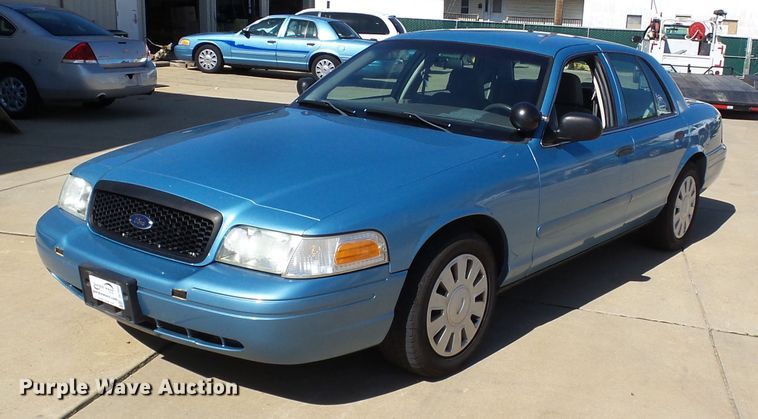 image for item DE7943 2007 Ford Crown Victoria Police Interceptor