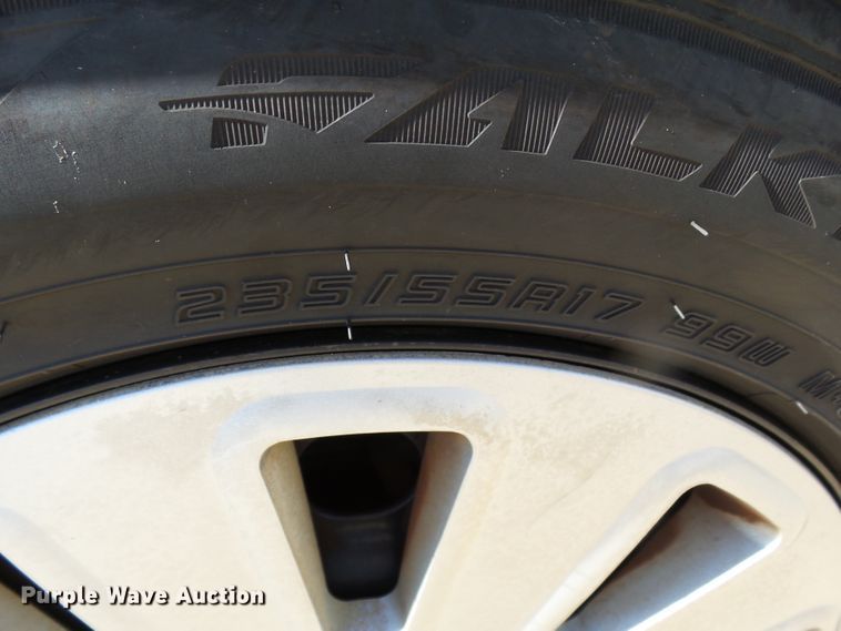 image for item DE7943 2007 Ford Crown Victoria Police Interceptor