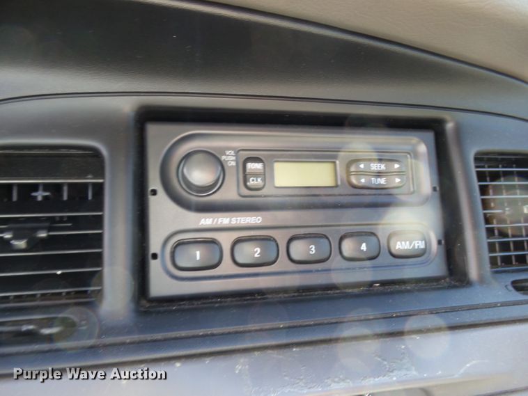 image for item DE7943 2007 Ford Crown Victoria Police Interceptor