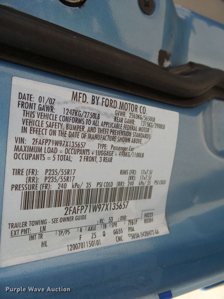 image for item DE7943 2007 Ford Crown Victoria Police Interceptor