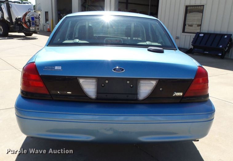 image for item DE7945 2010 Ford Crown Victoria Police Interceptor