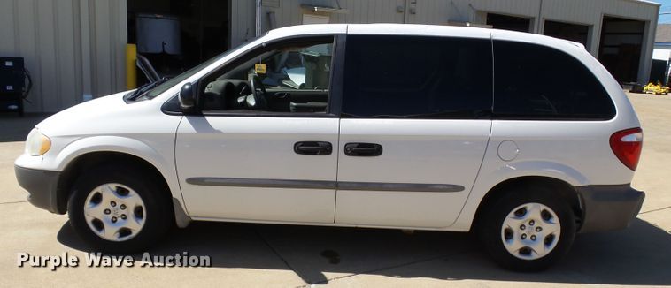 image for item DE7946 2001 Dodge Caravan van