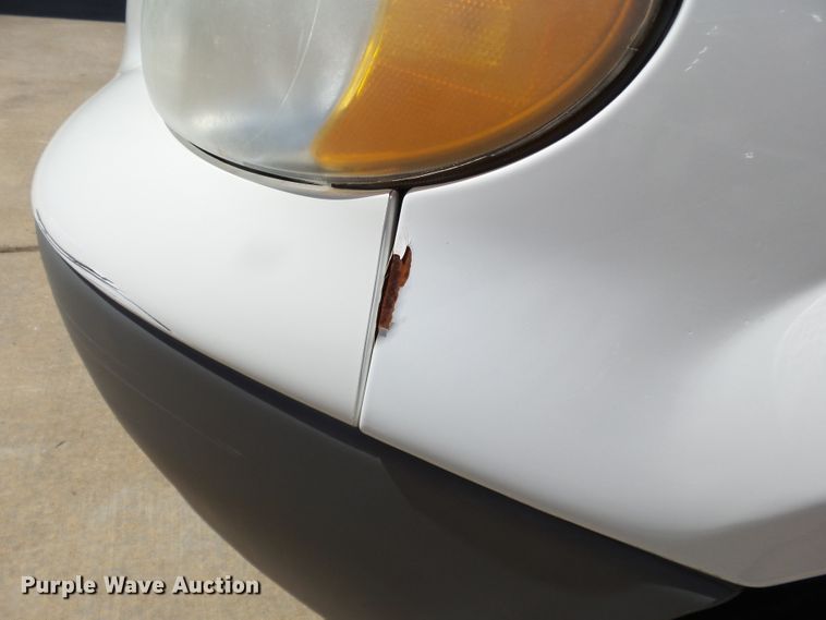 image for item DE7946 2001 Dodge Caravan van