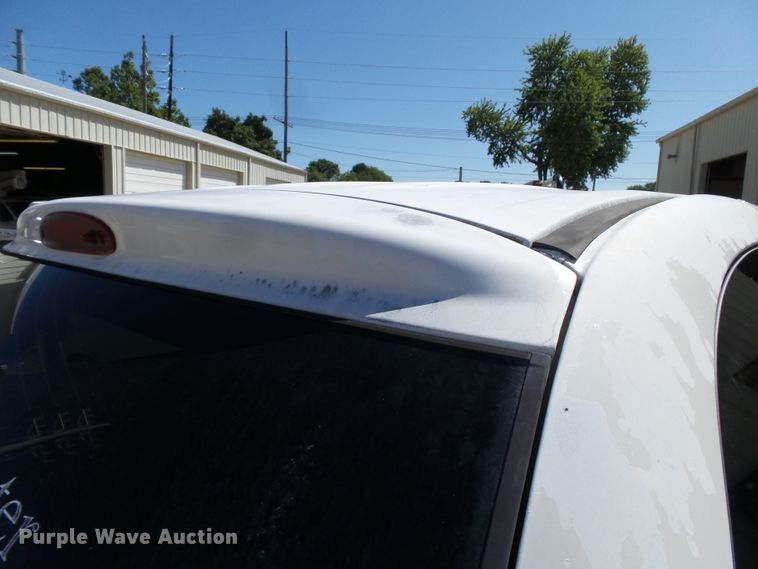 image for item DE7946 2001 Dodge Caravan van