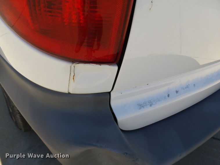 image for item DE7946 2001 Dodge Caravan van