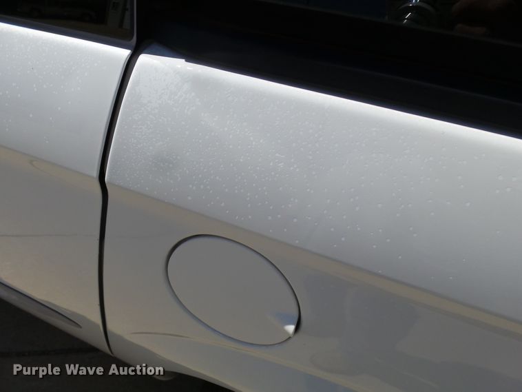 image for item DE7946 2001 Dodge Caravan van