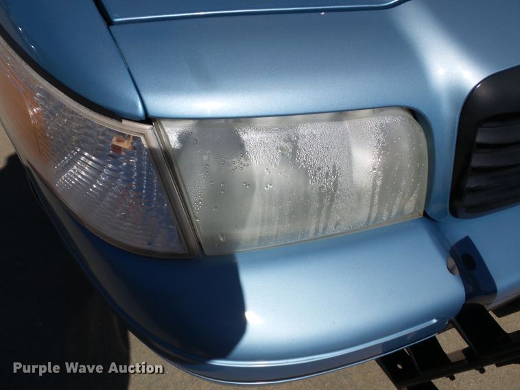 image for item DE7947 1999 Ford Crown Victoria Police Interceptor