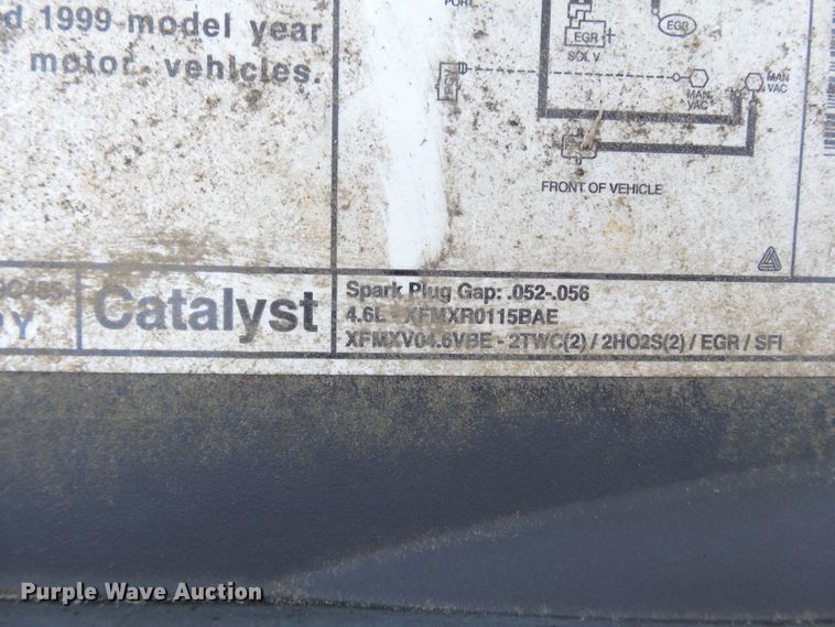 image for item DE7947 1999 Ford Crown Victoria Police Interceptor