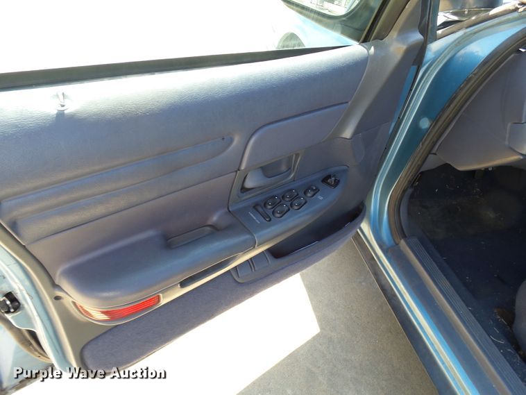 image for item DE7947 1999 Ford Crown Victoria Police Interceptor