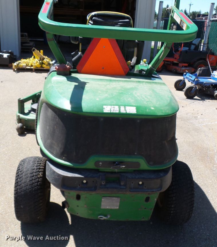 image for item DE7948 2001 John Deere 1445 lawn mower