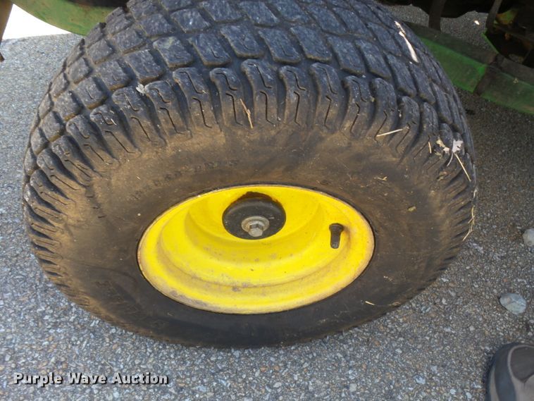 image for item DE7948 2001 John Deere 1445 lawn mower