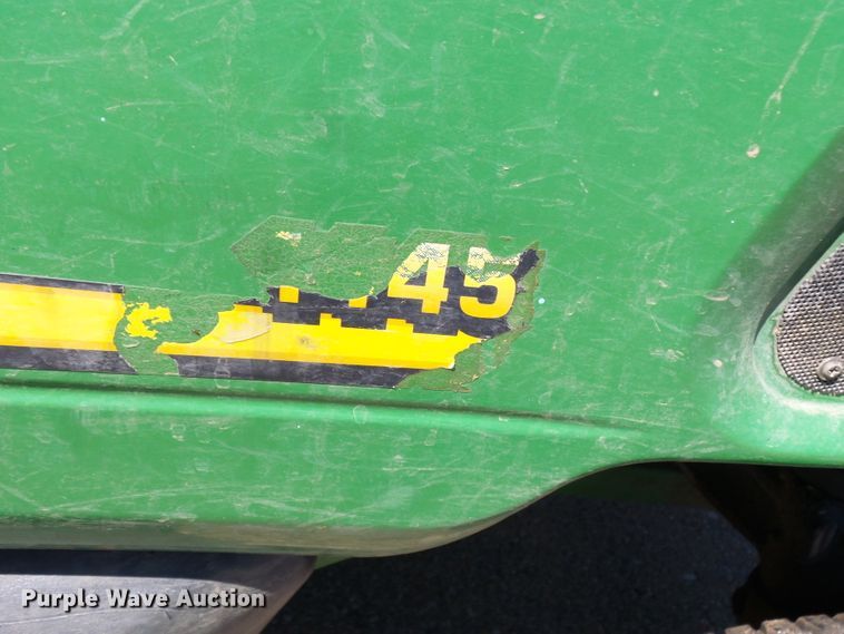 image for item DE7948 2001 John Deere 1445 lawn mower
