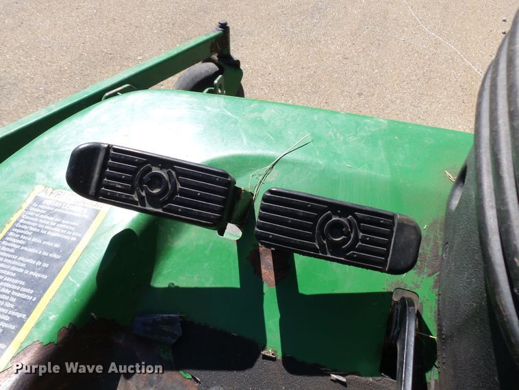 image for item DE7948 2001 John Deere 1445 lawn mower