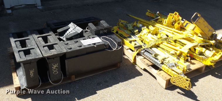 image for item DE7950 Res-Q rescue equipment