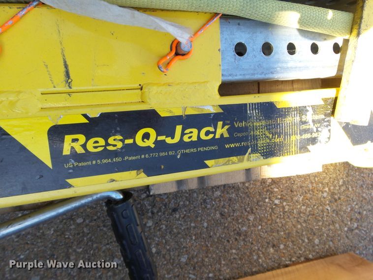 image for item DE7950 Res-Q rescue equipment