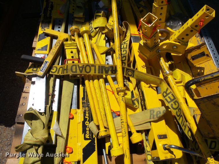 image for item DE7950 Res-Q rescue equipment