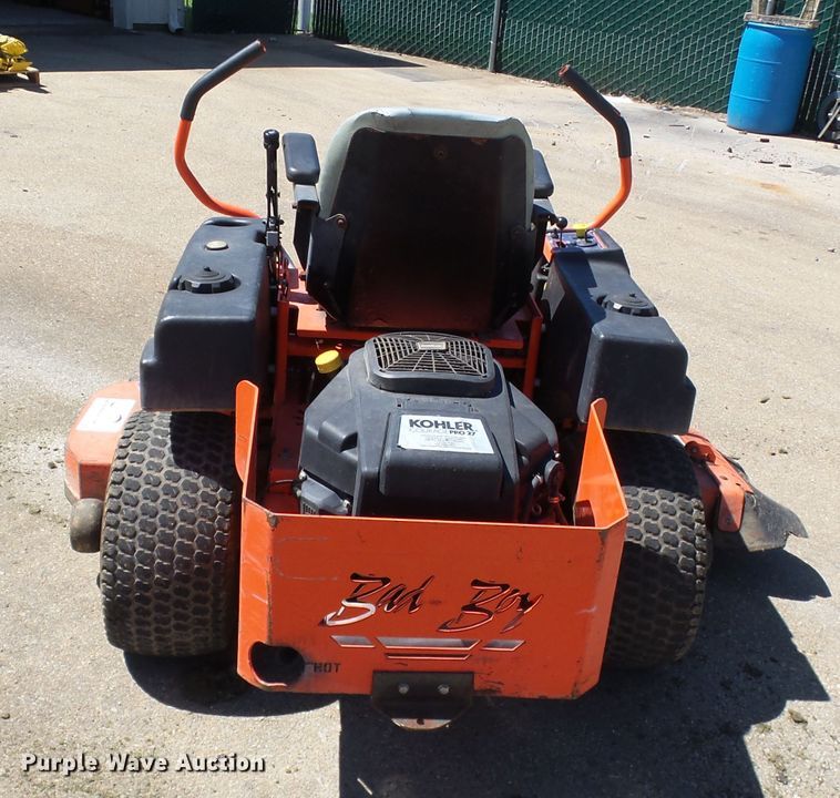 image for item DE7951 2009 Bad Boy Z Pro ZTR lawn mower