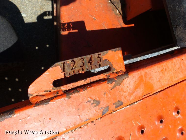 image for item DE7951 2009 Bad Boy Z Pro ZTR lawn mower