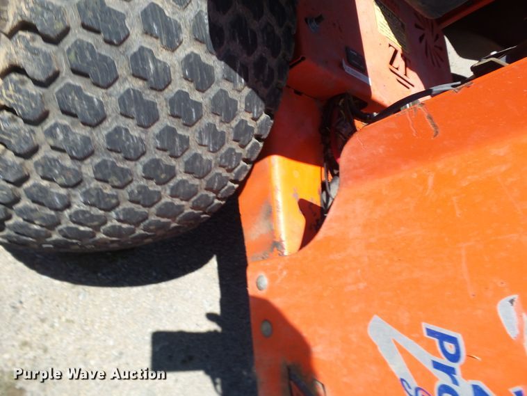 image for item DE7951 2009 Bad Boy Z Pro ZTR lawn mower