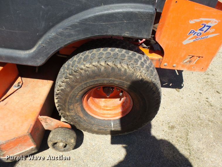 image for item DE7951 2009 Bad Boy Z Pro ZTR lawn mower