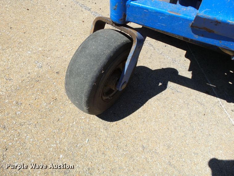 image for item DE7952 2008 Dixon ZTR44 ZTR lawn mower