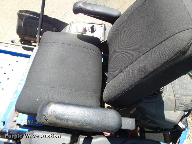 image for item DE7952 2008 Dixon ZTR44 ZTR lawn mower