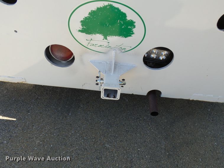 image for item DE7953 1972 United Tractor G40C tug