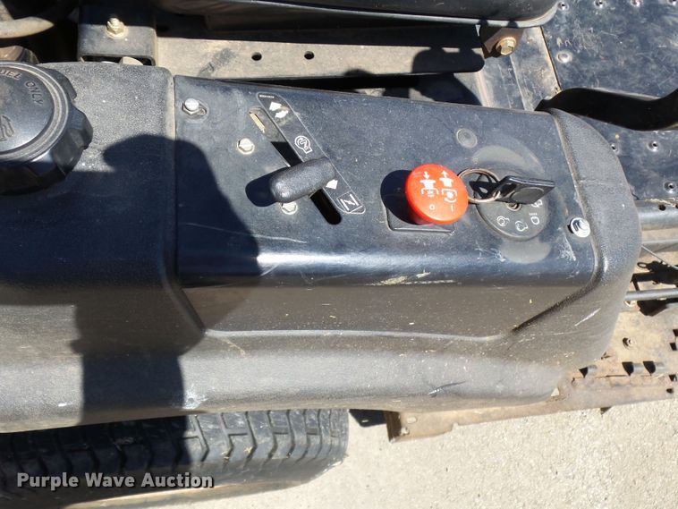 image for item DE7954 2006 Gravely ZT1640/915074 ZTR lawn mower