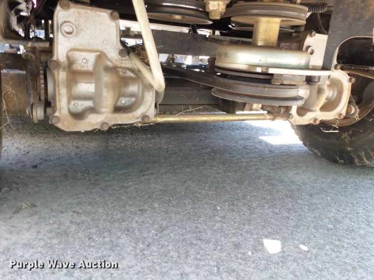 image for item DE7954 2006 Gravely ZT1640/915074 ZTR lawn mower