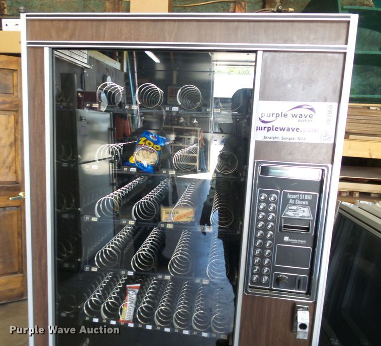 image for item DE7956 Automatic Products 112 vending machine