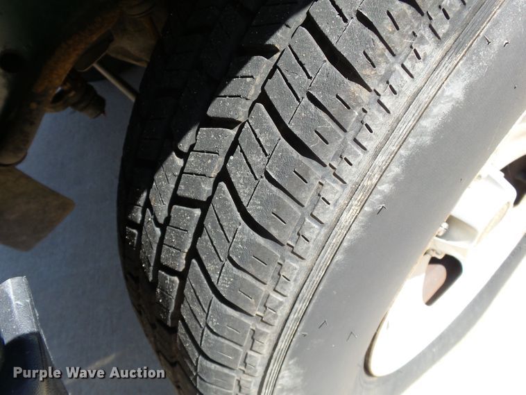 image for item DE7957 2001 Jeep Cherokee SUV