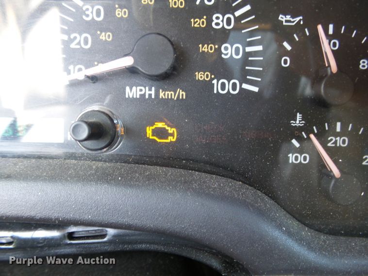 image for item DE7957 2001 Jeep Cherokee SUV