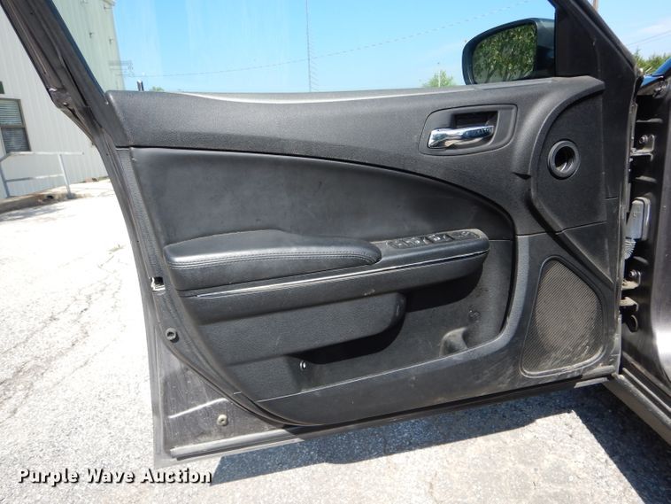 image for item DE8498 2014 Dodge Charger Police