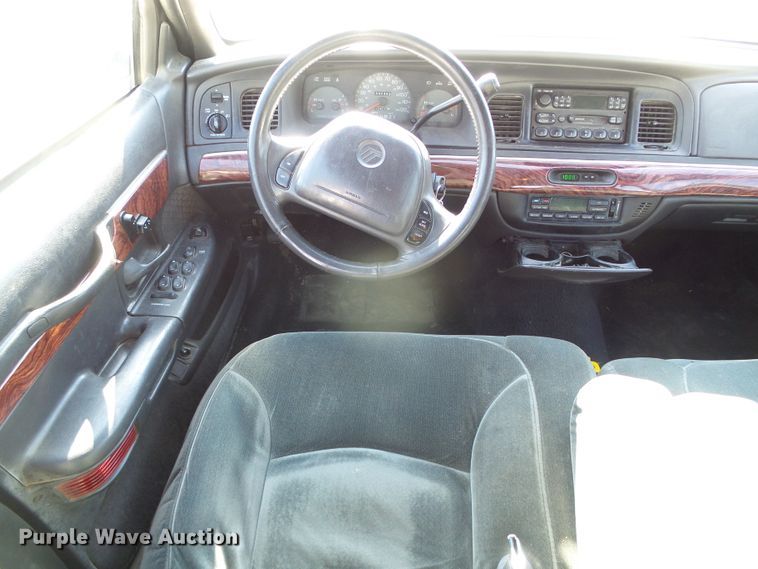 image for item DG0171 2000 Mercury Grand Marquis LS