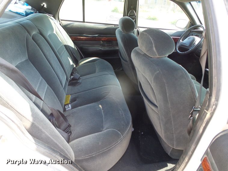 image for item DG0171 2000 Mercury Grand Marquis LS