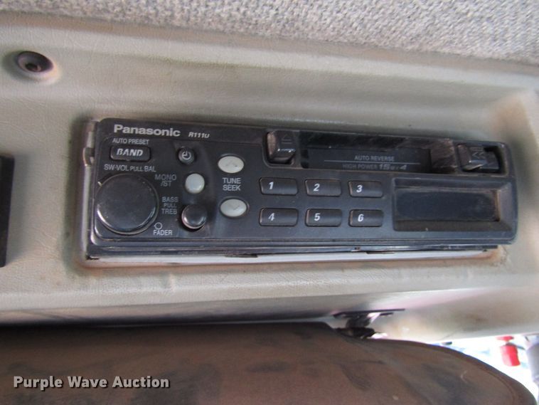 image for item DG1395 1992 Kenworth T600 dump truck