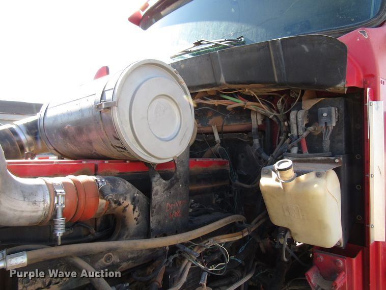 image for item DG1395 1992 Kenworth T600 dump truck