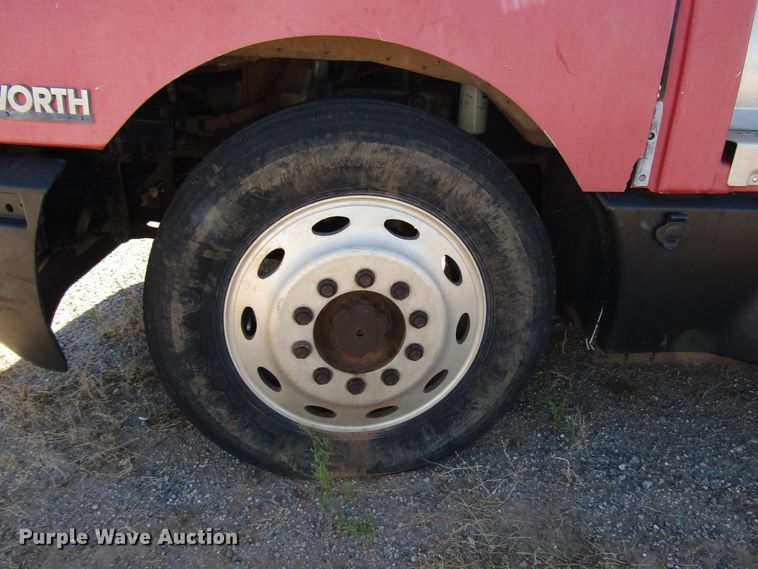 image for item DG1395 1992 Kenworth T600 dump truck