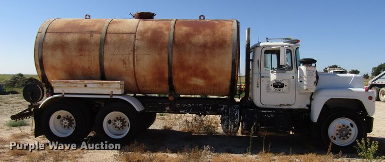 image for item DG1396 1980 Mack tank truck
