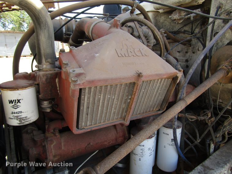 image for item DG1396 1980 Mack tank truck