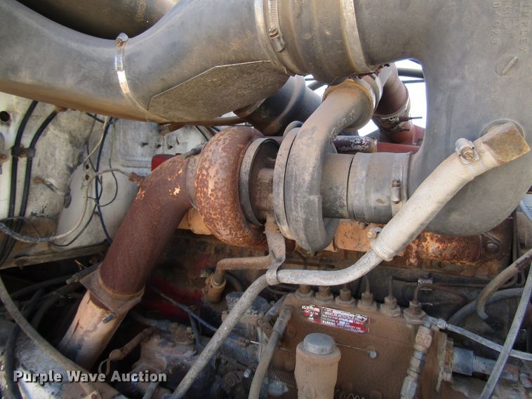 image for item DG1396 1980 Mack tank truck