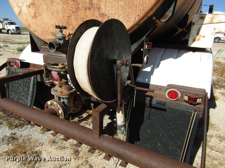 image for item DG1396 1980 Mack tank truck