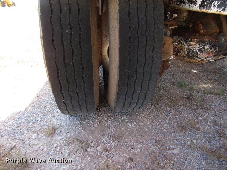 image for item DG1396 1980 Mack tank truck