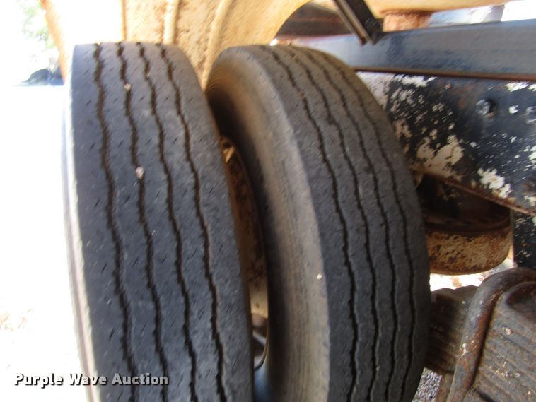 image for item DG1396 1980 Mack tank truck