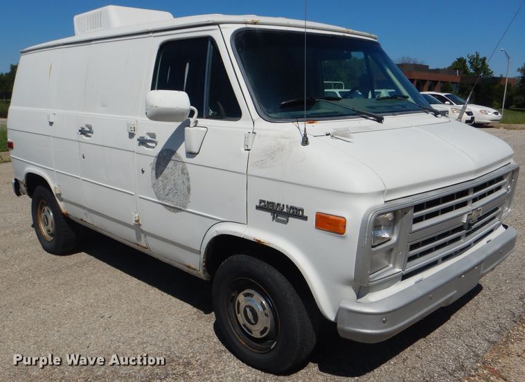 image for item DG4917 1991 Chevrolet G10 van